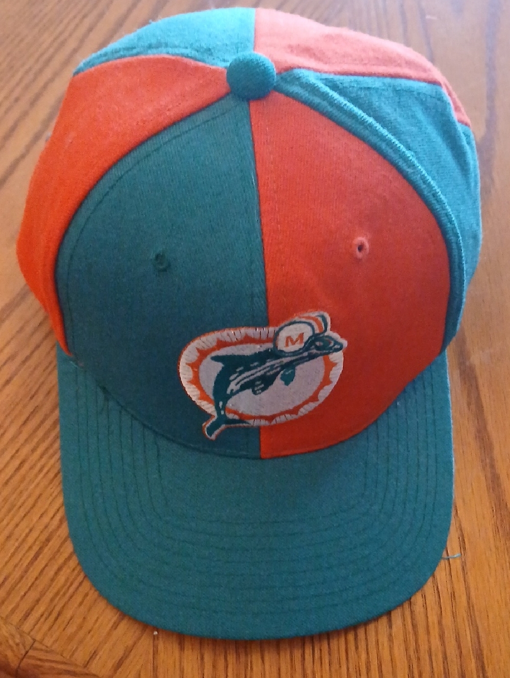 Vintage 1990s Miami Dolphins Two-Tone Snapback Hat By Starter-  100% Wool